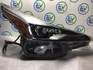 Toyota Prius ZVW50 2015-Present R Headlight