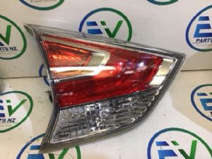 Nissan Xtrail T32 2013-2022 L Tailgate Light