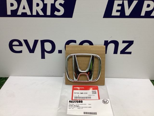 Honda Jazz / Fit GP2 Hybrid 2011-2020 Grille Badge