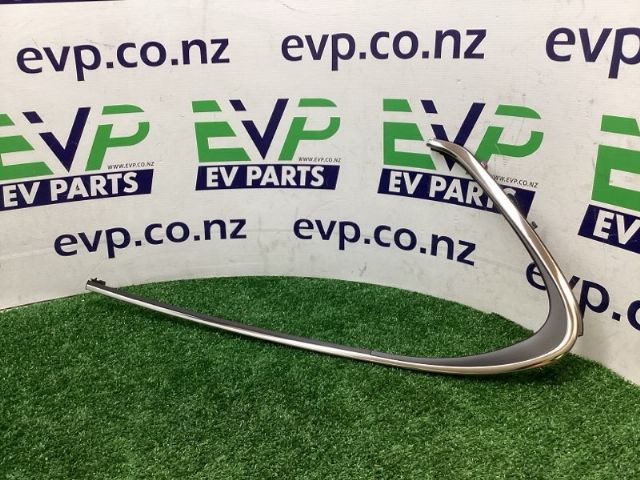 Lexus CT CT 200H 2011-2017 RR Door Top Frame Mould