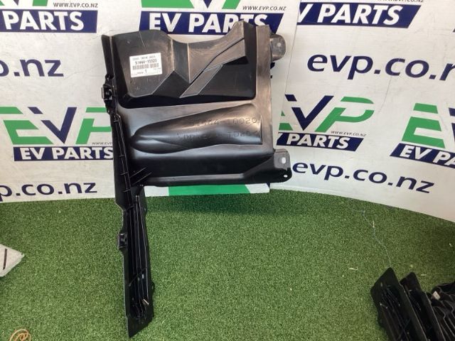 Toyota C-HR NGX10 Engine Under Cover Bracket L