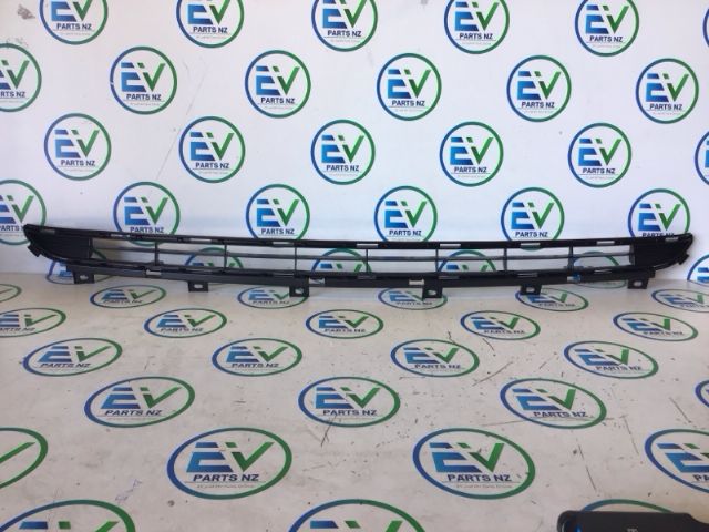 Toyota C-HR NGX10 Radiator Lower Grille