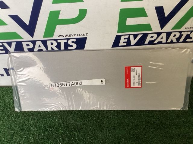Honda Vezel RU1 2013-on LF Door Frame Tape Kit