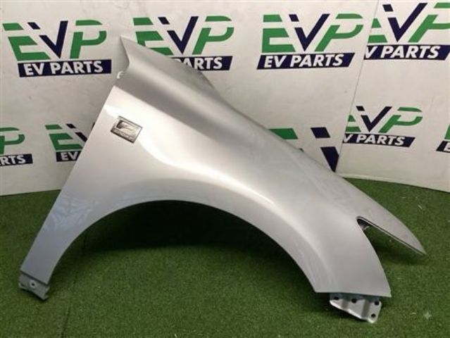Lexus CT CT 200H 2011-2017 RF Guard/Fender