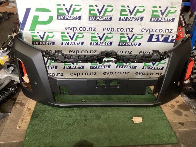 Toyota Hiace GDH300 2019-on Front Bumper Cover