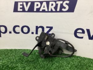 Toyota Prius ZVW50 2015-Present Bonnet Lock Support