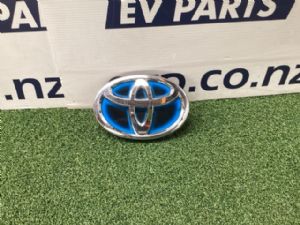 Toyota Prius ZVW30 2009-2015 Grille Badge
