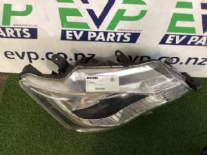 Toyota Axio NKE165 R Headlight