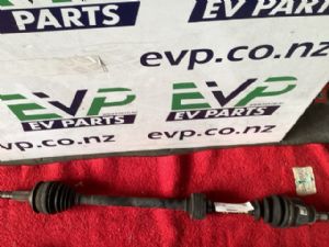 Toyota Axio NKE165 RF Drive Axle