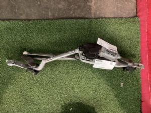 Toyota Axio NKE165 Front Wiper Motor