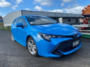Toyota Corolla ZWE211