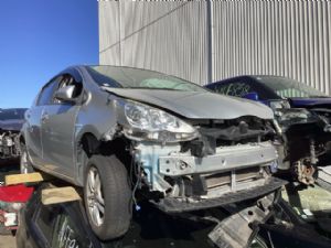 Toyota Aqua NHP10 2015-2017
